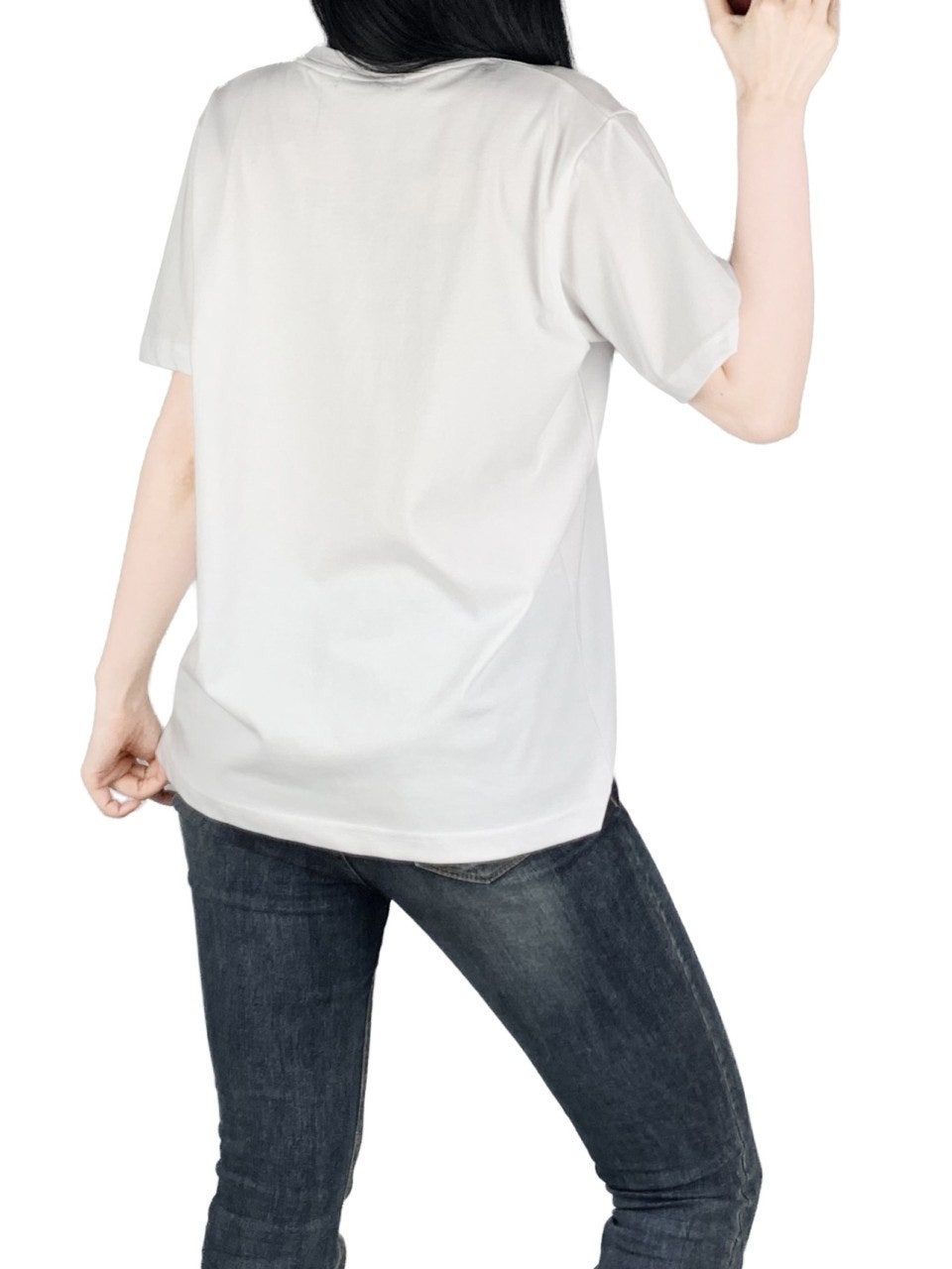 버버리 엠보로고 반팔