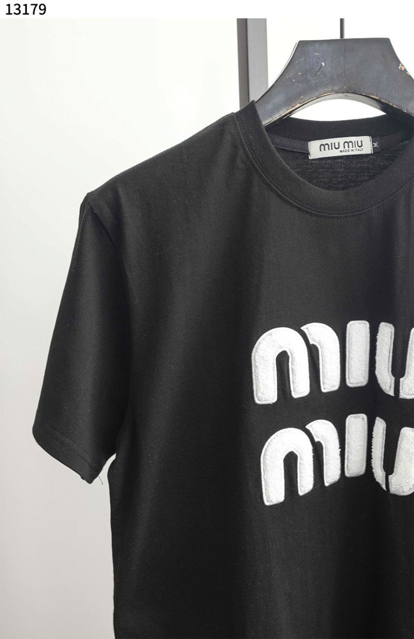 미우미우 고급 반팔