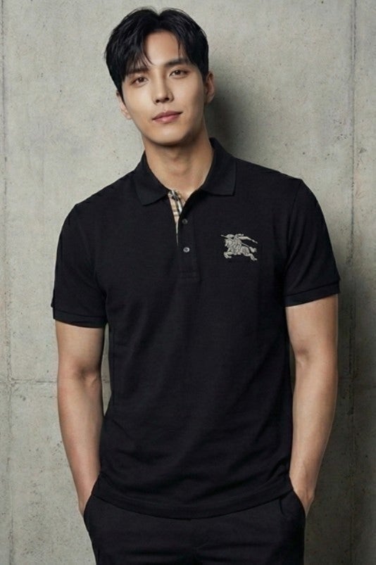 버버리 빅로고 카라 반팔