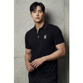 버버리 영문 카라 반팔