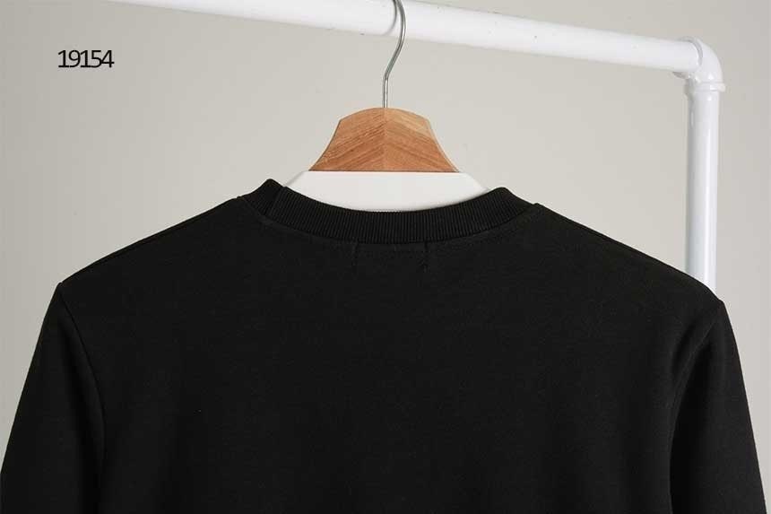 몽클 맨투맨 세트