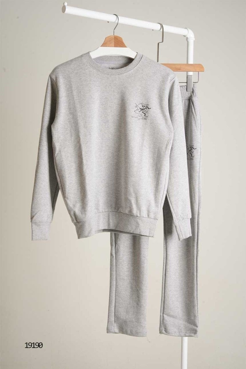 아크 맨투맨 일자세트