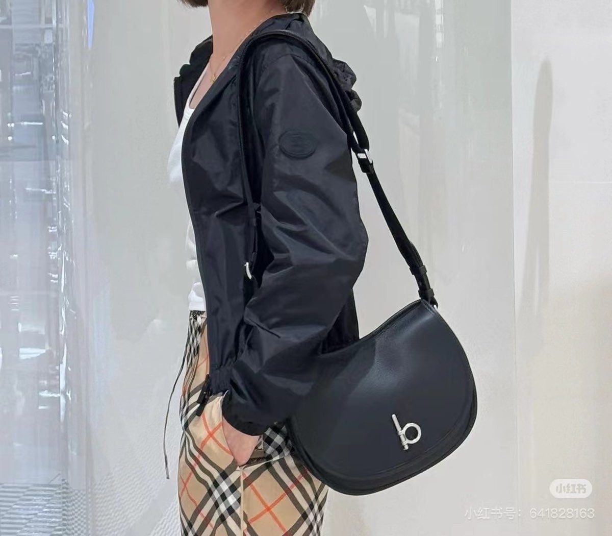 버버리 여성 스탬프 나이론 재킷