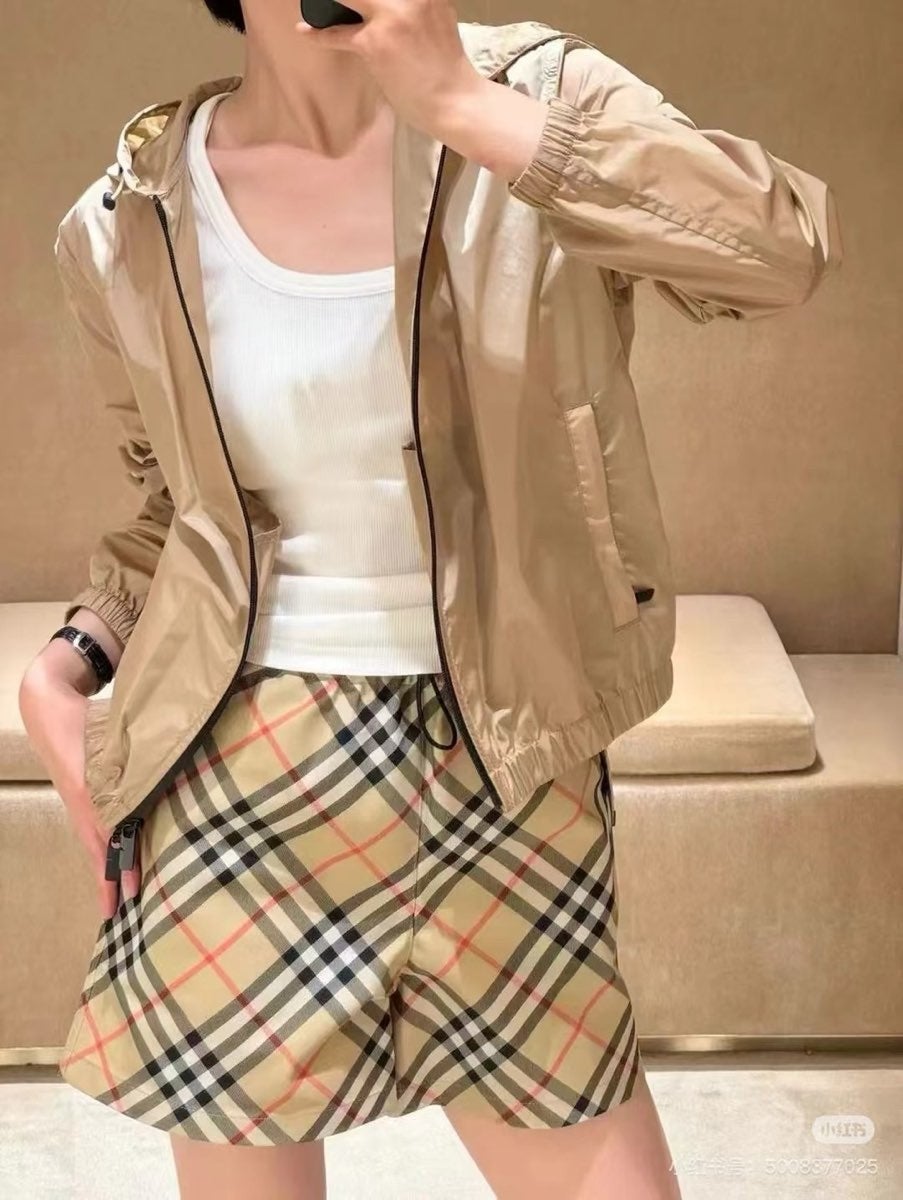 버버리 여성 스탬프 나이론 재킷