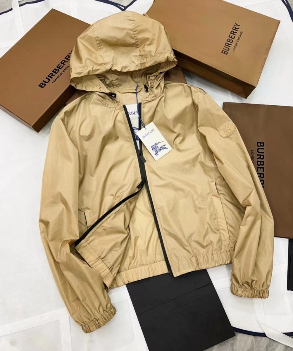 버버리 여성 스탬프 나이론 재킷