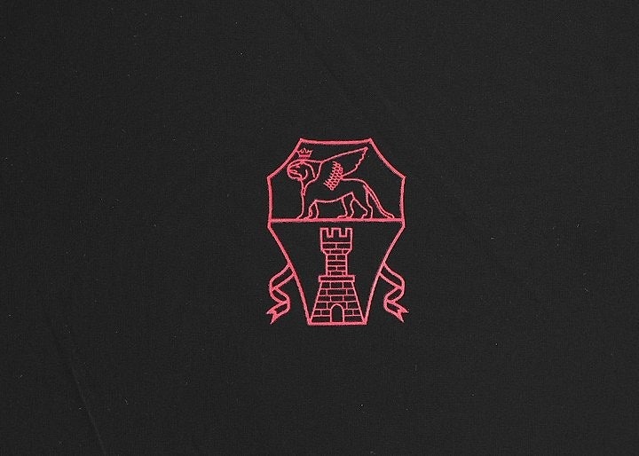 엠블럼 히든후드 자켓 재입고