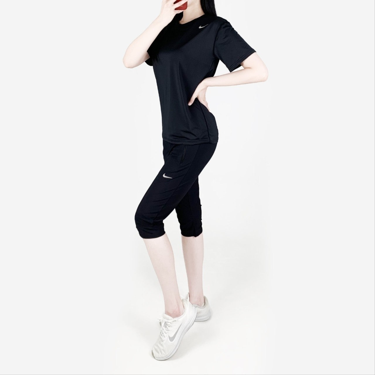 나키 오드람프 반팔-