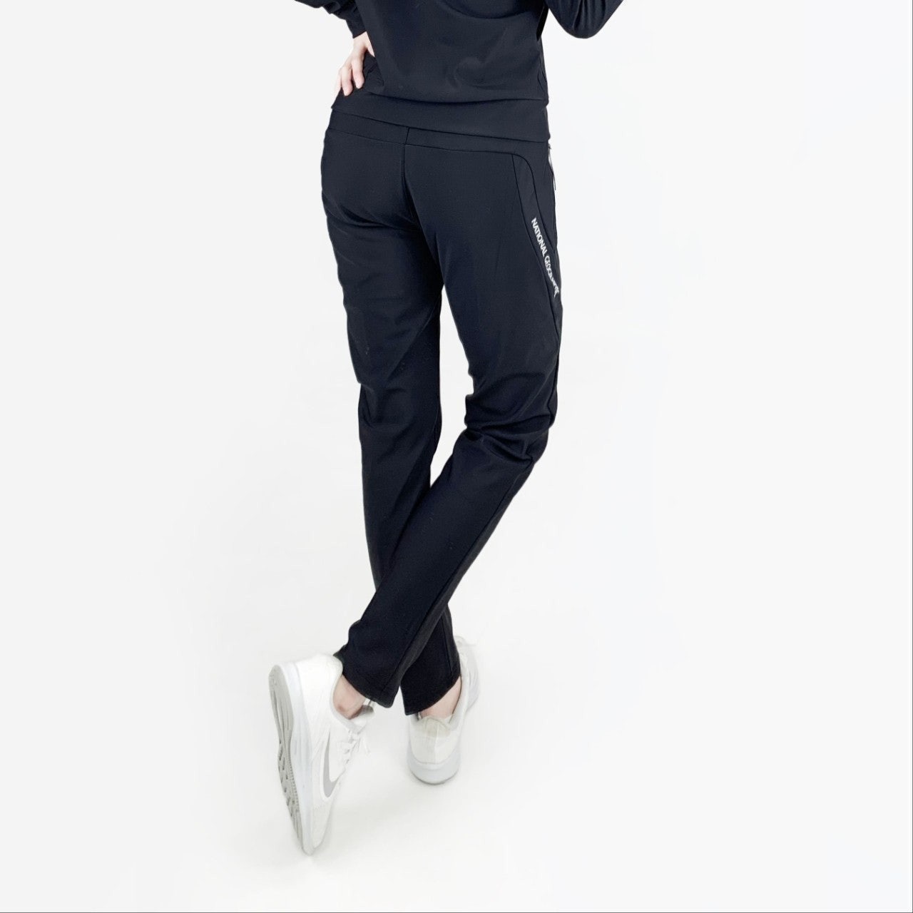 내셔 와펜 이니셜로고 집업세트-