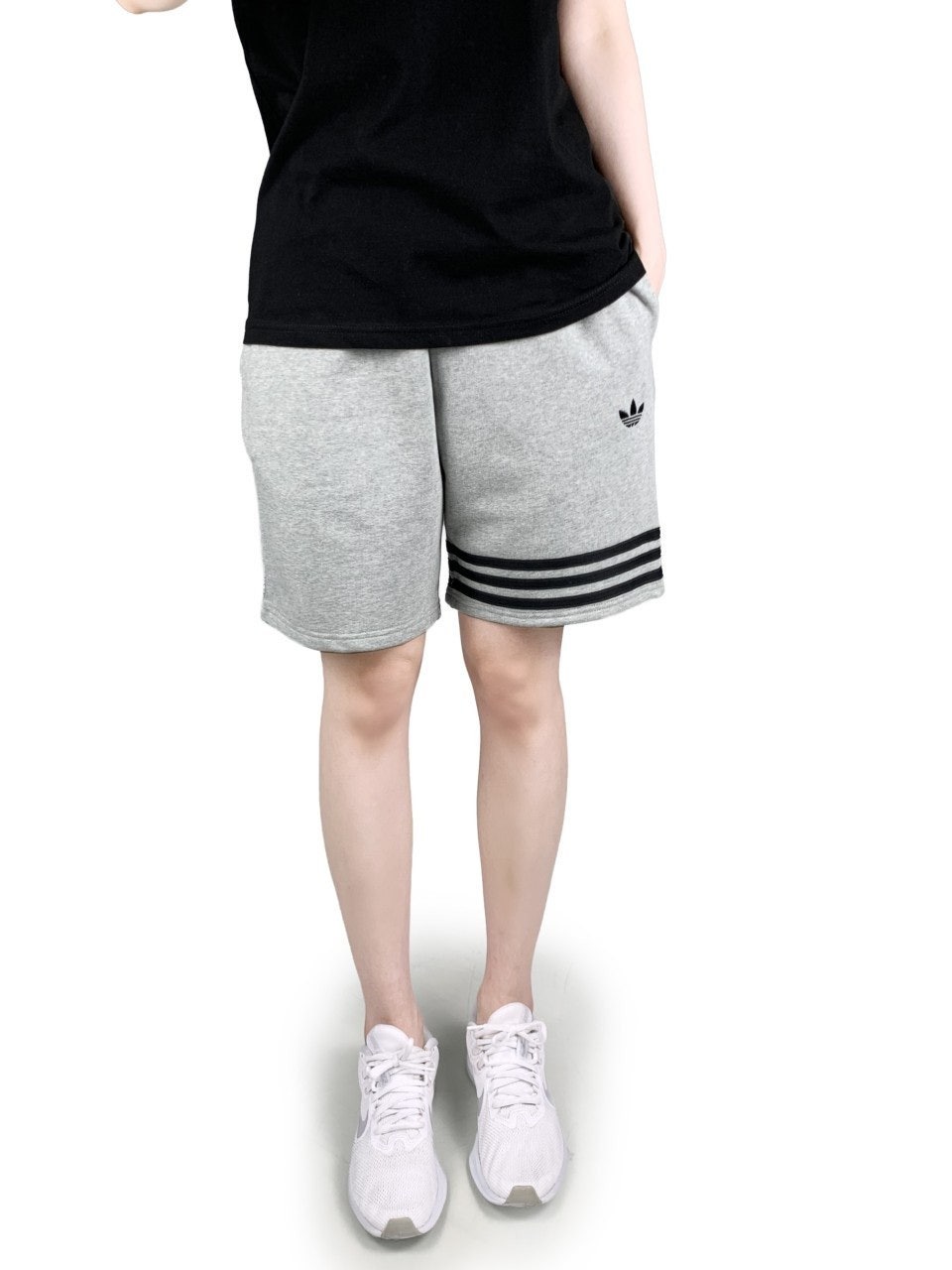 아디 5부 반바지-