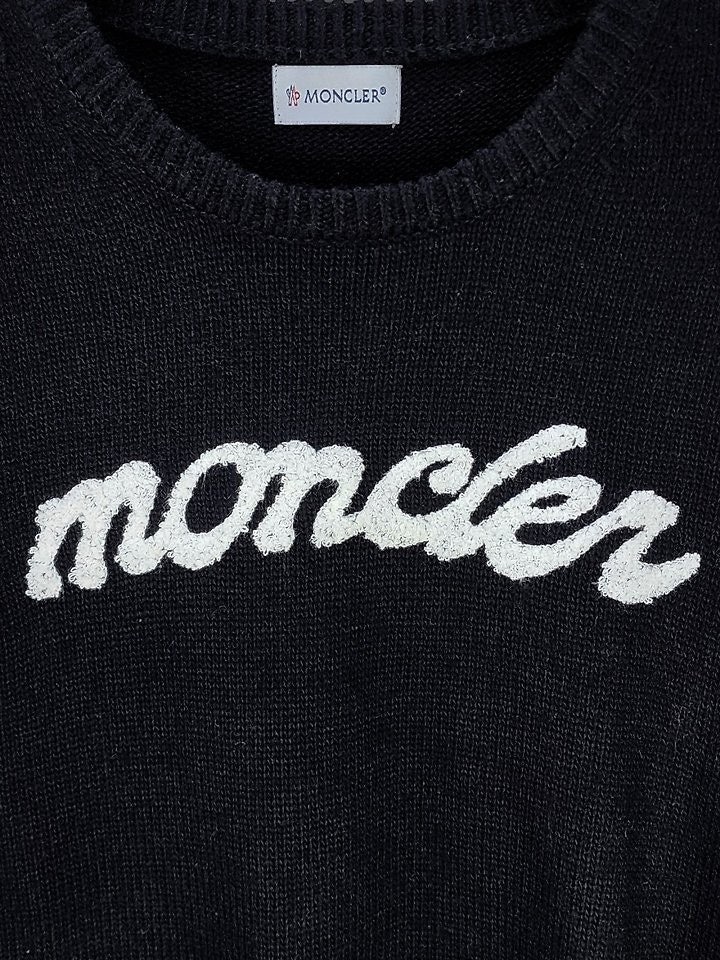몽클 니트